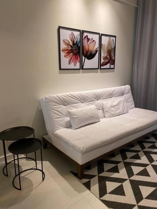 Apartment Novo E Charmoso A Uma Quadra Da Do Cabo Frio